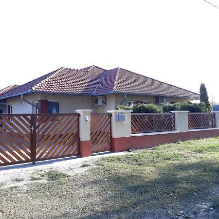 Hotel Bella Vendeghaz Mórahalom Zewnętrze zdjęcie