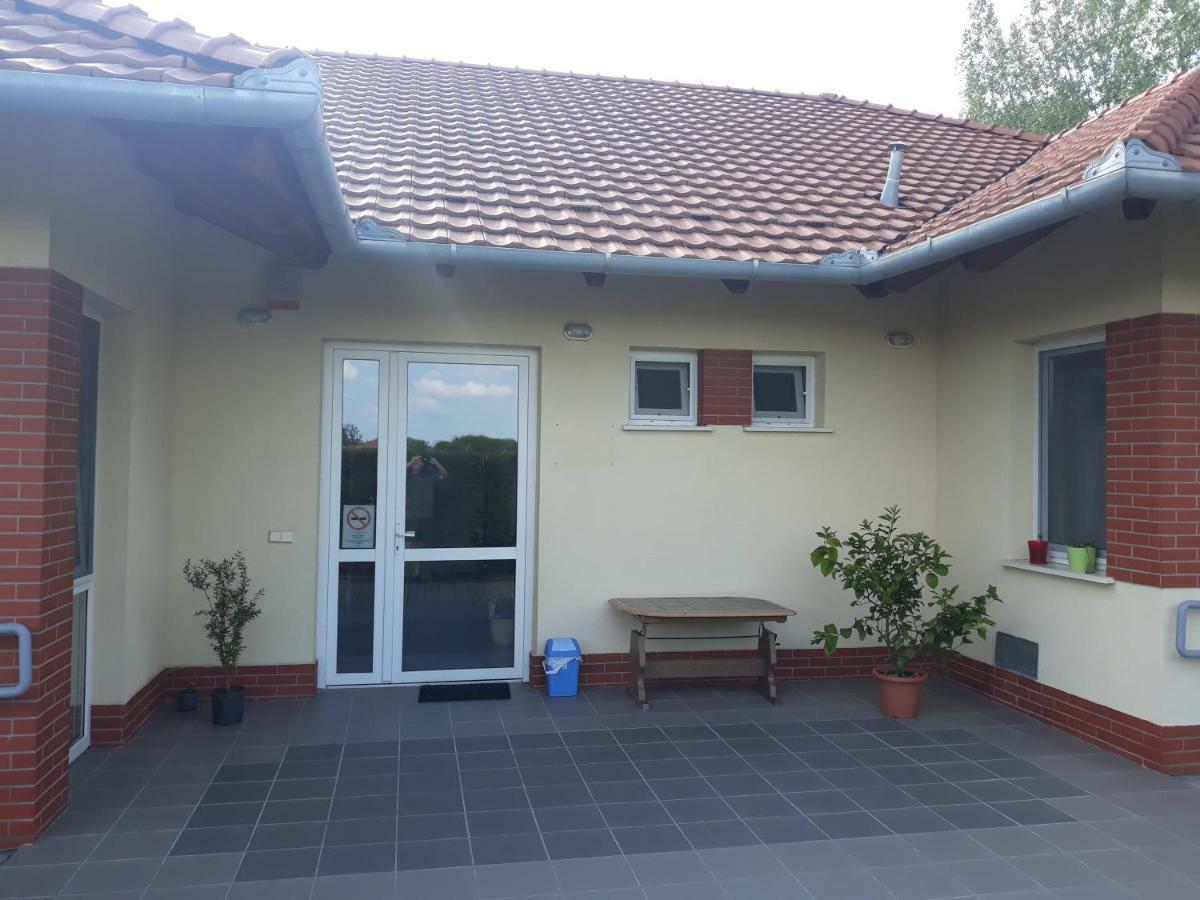 Hotel Bella Vendeghaz Mórahalom Zewnętrze zdjęcie